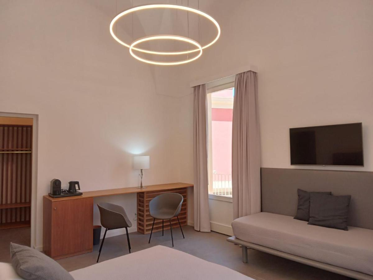 De Guidani Experience Hotel Lecce Bagian luar foto