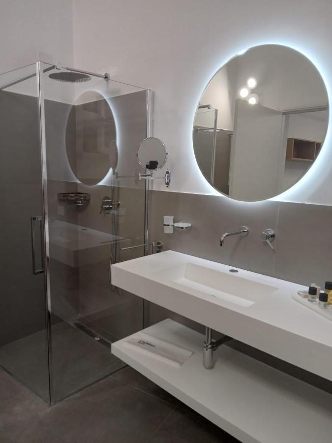 De Guidani Experience Hotel Lecce Bagian luar foto